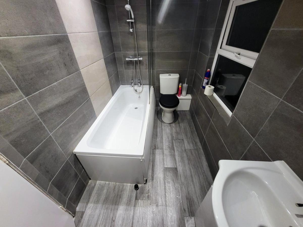 Homestay Park Road - Sleep Rest Kingston upon Hull